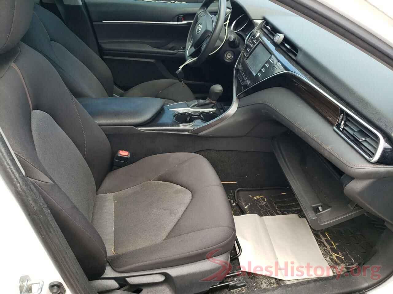 4T1B11HK5JU008571 2018 TOYOTA CAMRY