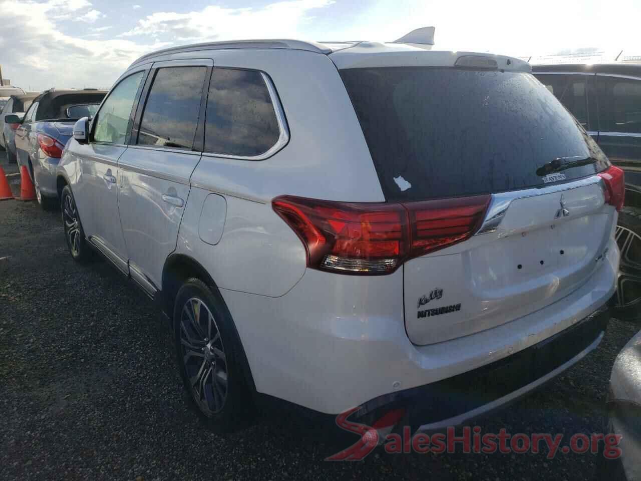 JA4AZ3A35JZ071657 2018 MITSUBISHI OUTLANDER