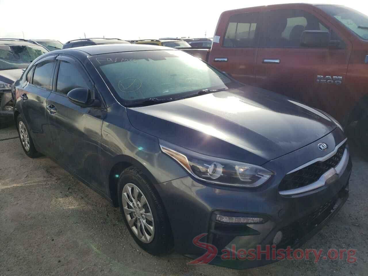 3KPF24AD5KE073775 2019 KIA FORTE