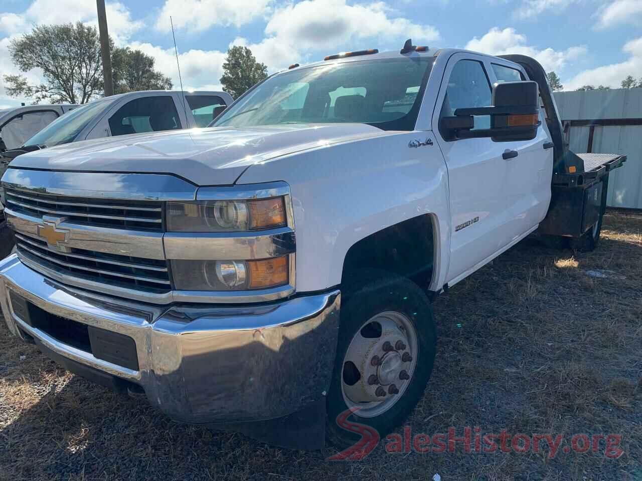 1GB4KYCG2JF199087 2018 CHEVROLET SILVERADO