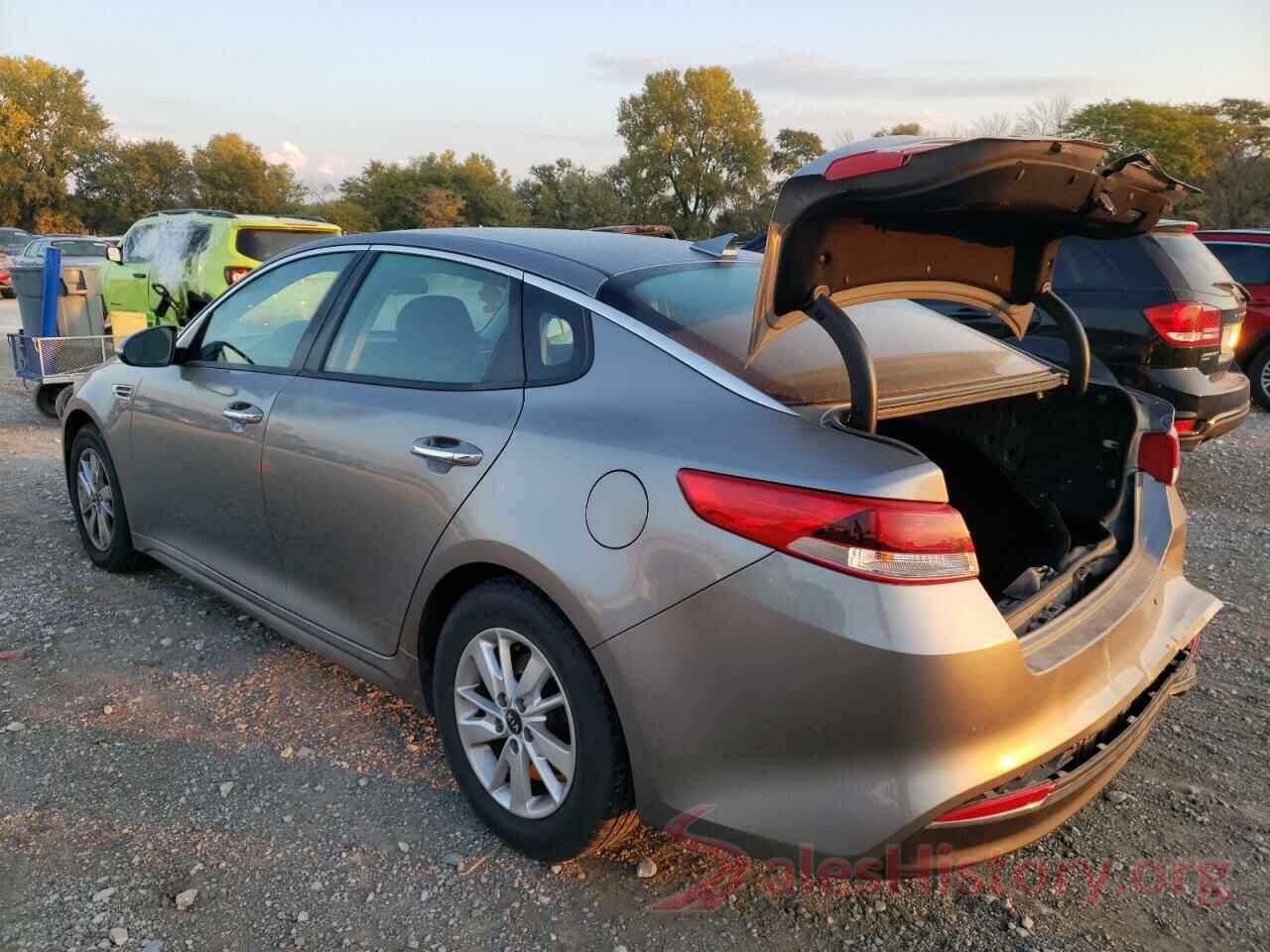 5XXGT4L32JG236300 2018 KIA OPTIMA