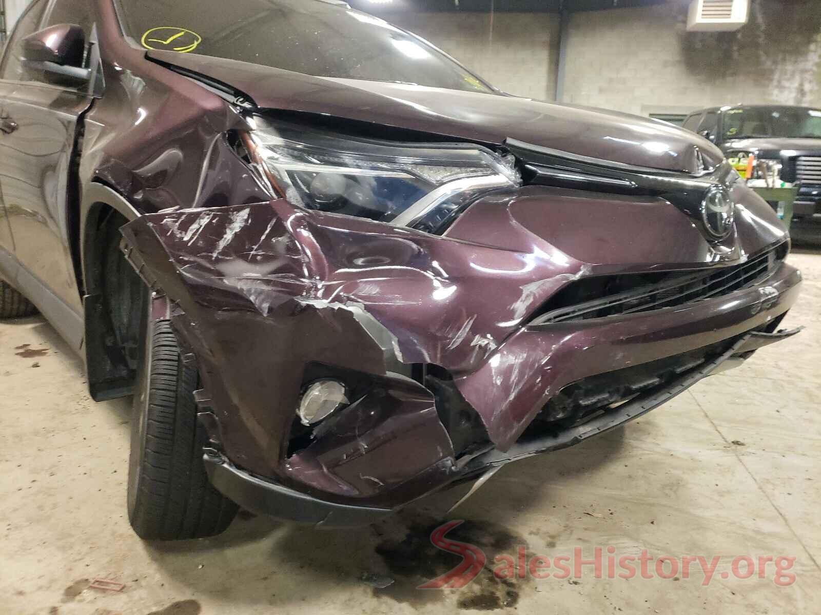 2T3RFREV5JW774188 2018 TOYOTA RAV4