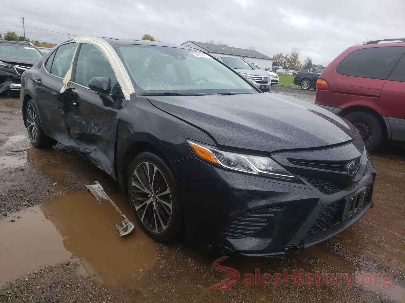 4T1B11HKXKU755715 2019 TOYOTA CAMRY