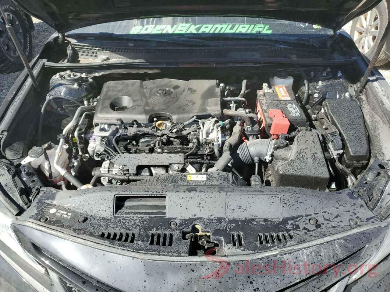 4T1B11HK8JU638679 2018 TOYOTA CAMRY