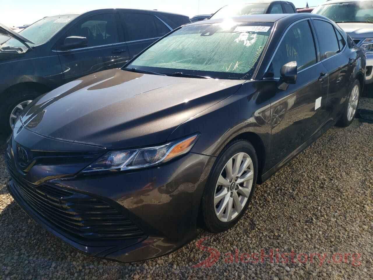 4T1B11HK4JU591862 2018 TOYOTA CAMRY