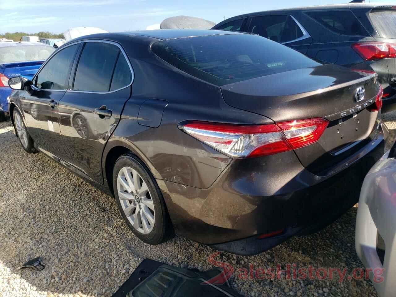 4T1B11HK4JU591862 2018 TOYOTA CAMRY