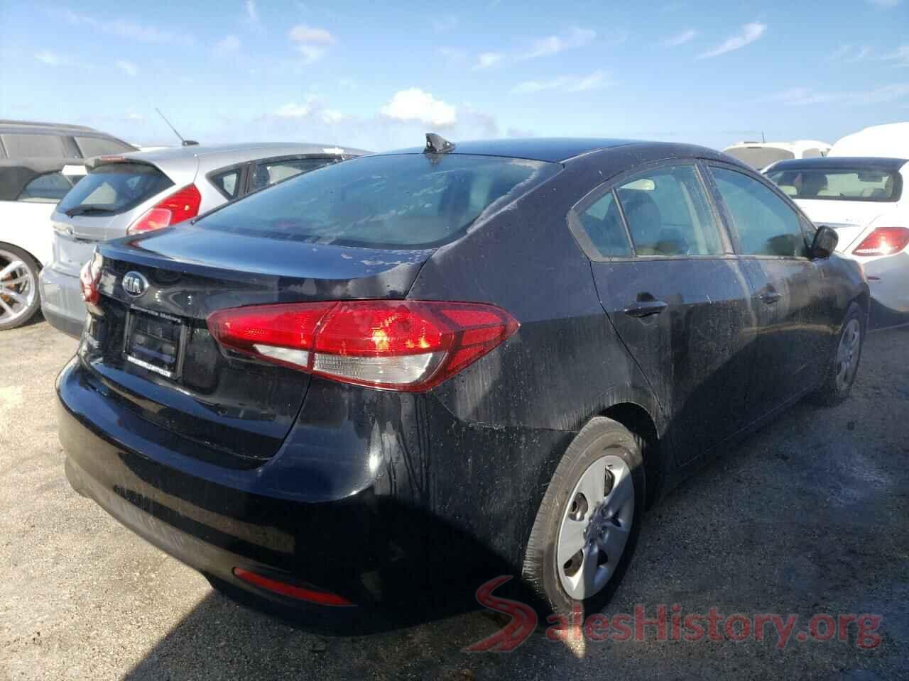 3KPFK4A79JE237277 2018 KIA FORTE