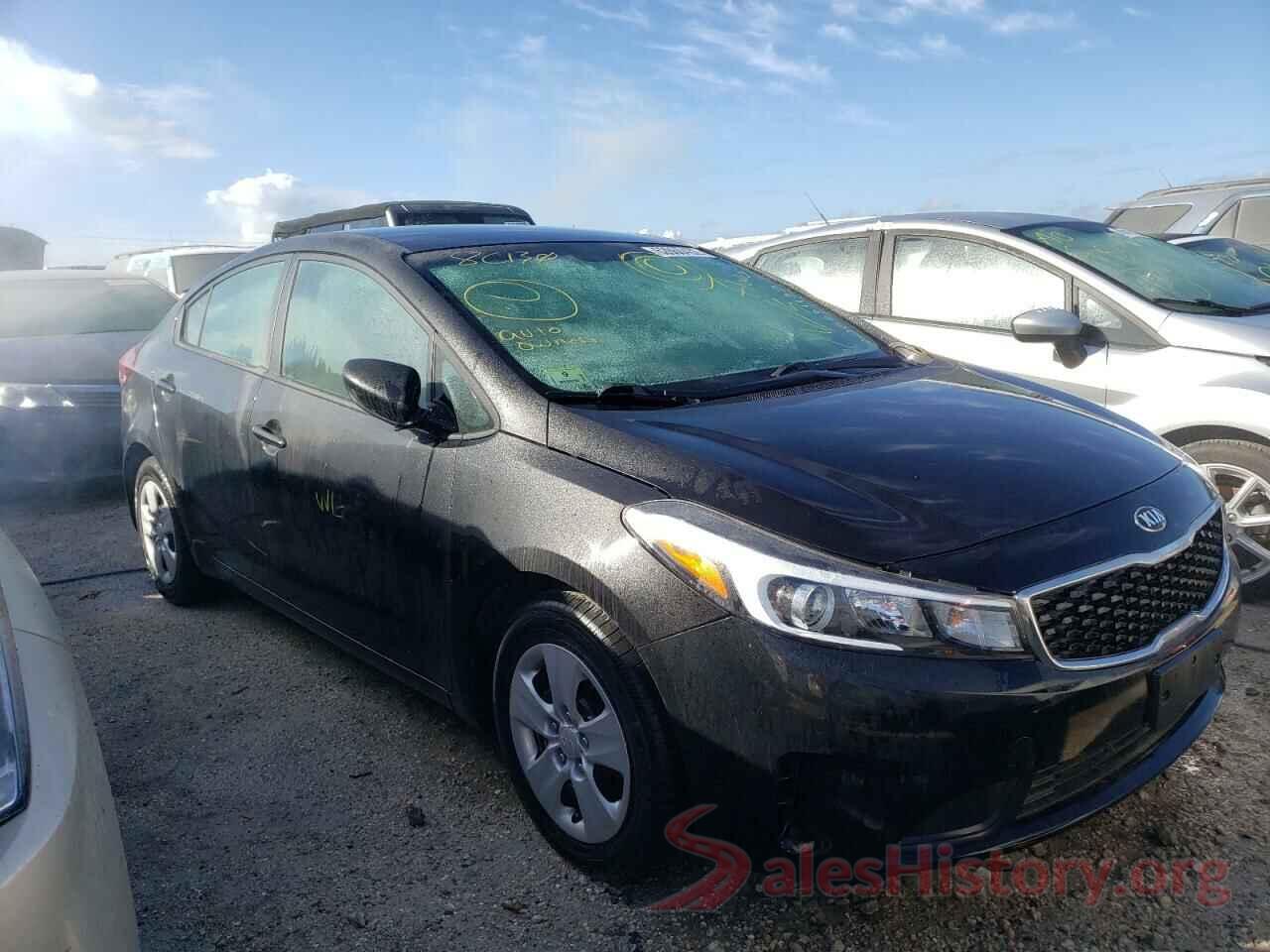 3KPFK4A79JE237277 2018 KIA FORTE