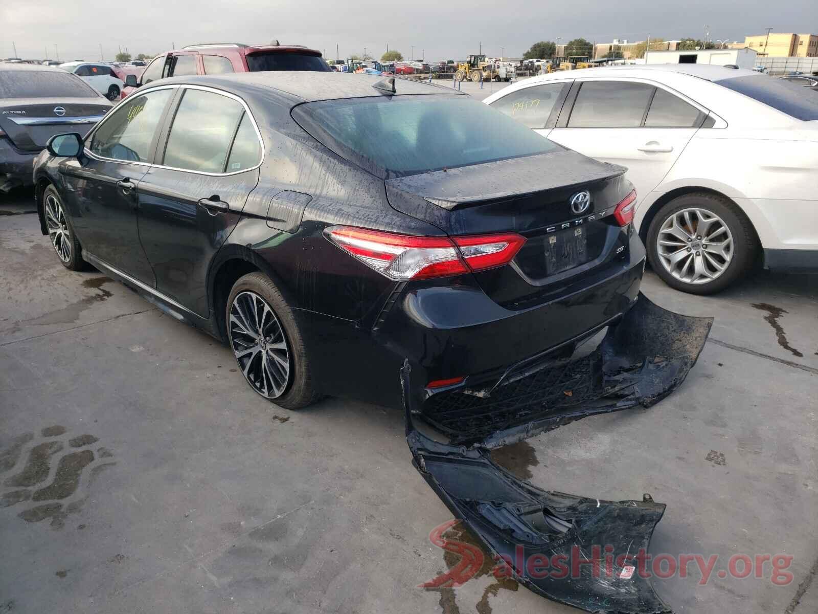 4T1G11AK3LU946779 2020 TOYOTA CAMRY