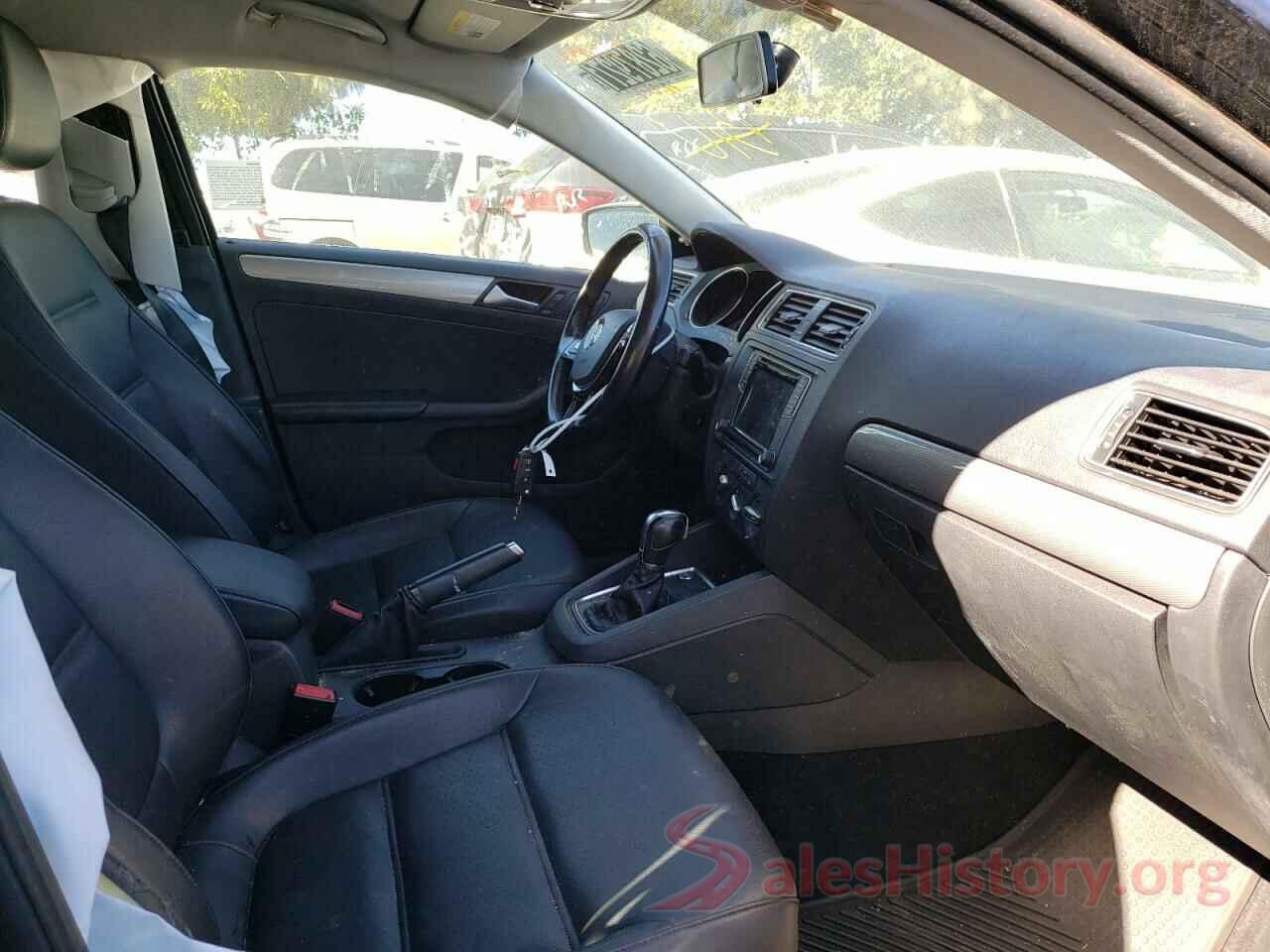 3VWDB7AJ8HM407226 2017 VOLKSWAGEN JETTA