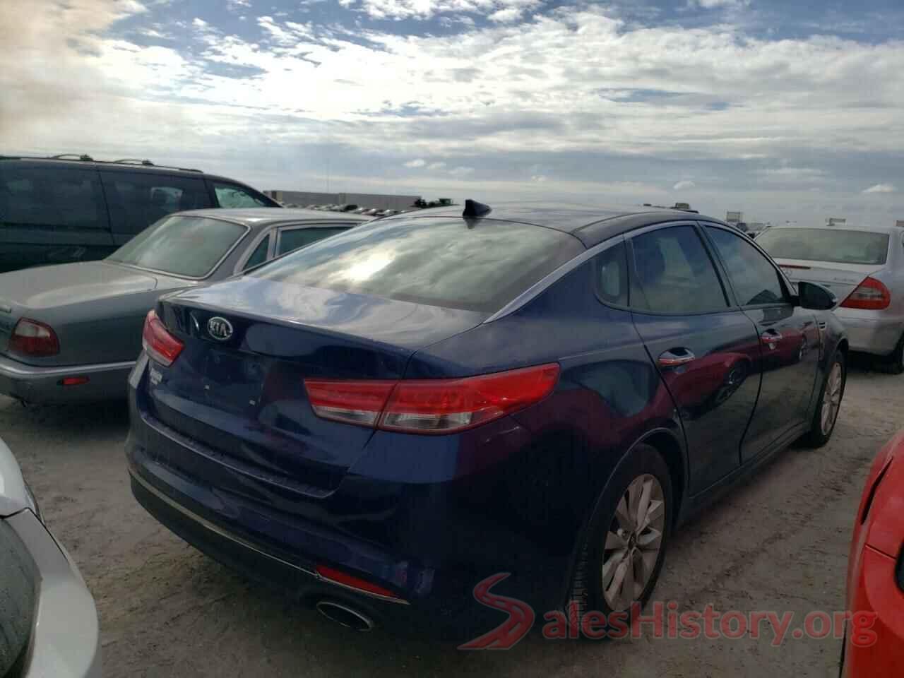 5XXGU4L3XHG136999 2017 KIA OPTIMA