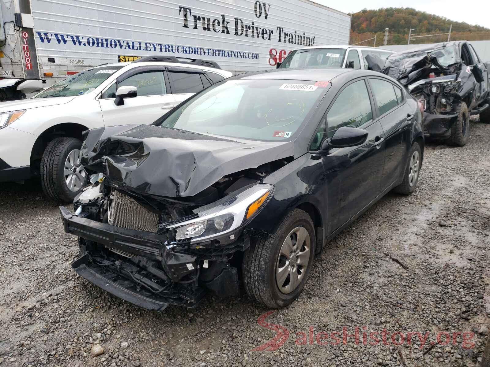 3KPFK4A74JE275595 2018 KIA FORTE