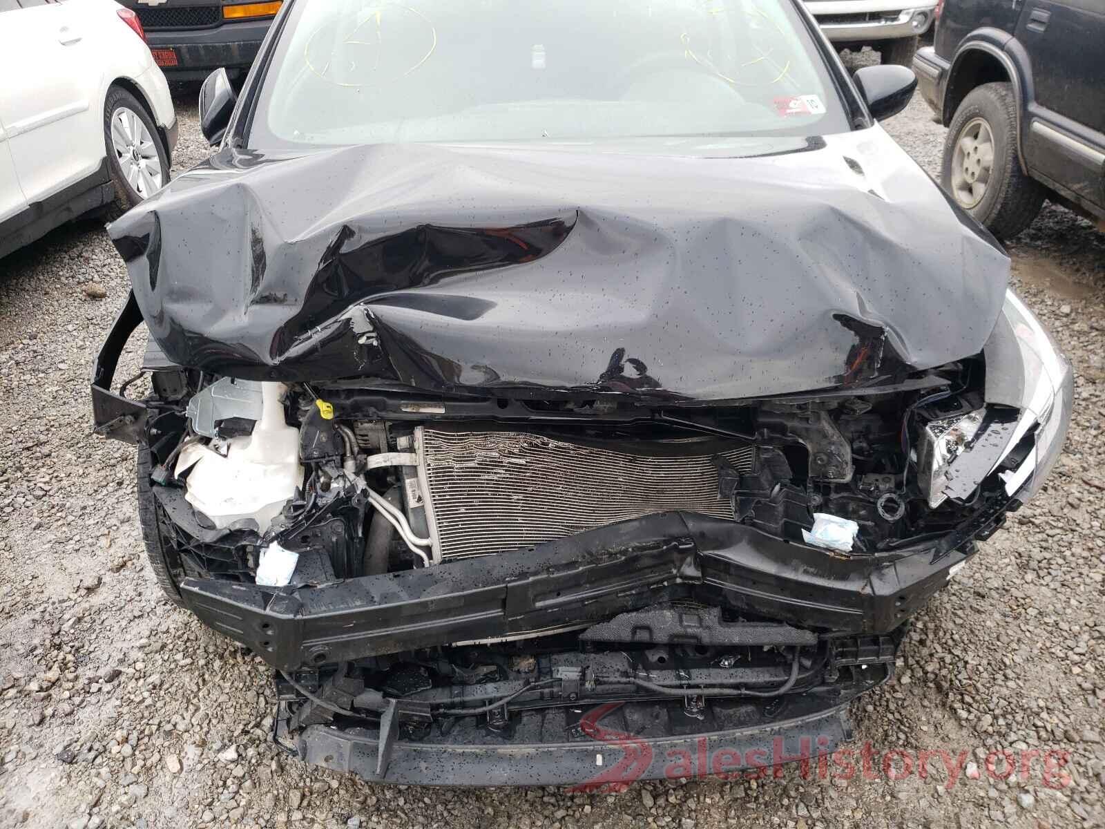 3KPFK4A74JE275595 2018 KIA FORTE