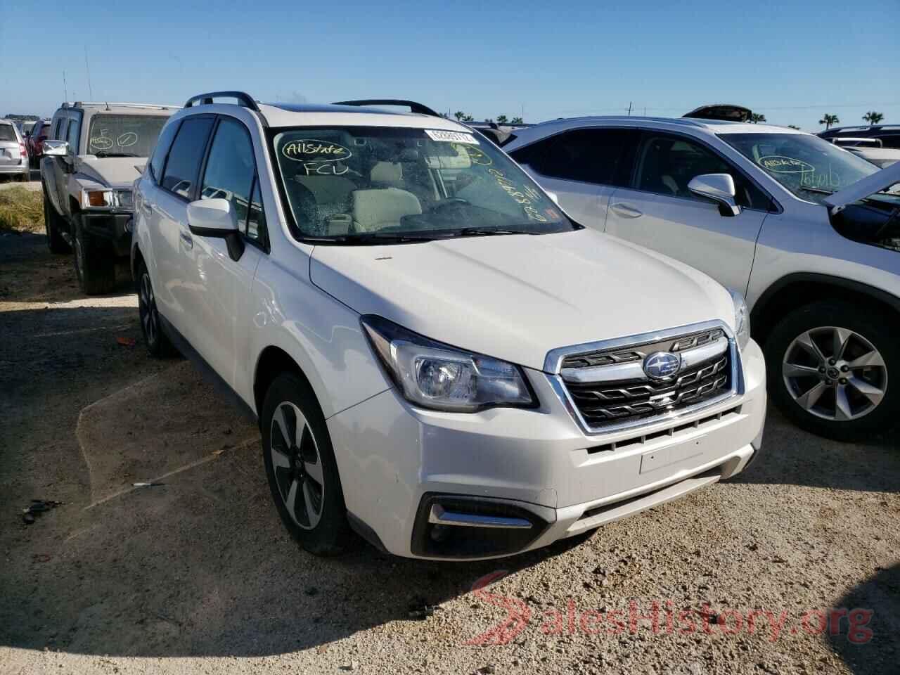 JF2SJAGC1JH472336 2018 SUBARU FORESTER