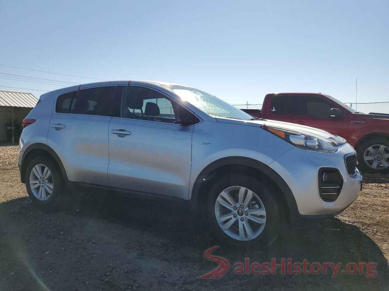 KNDPMCAC5J7366090 2018 KIA SPORTAGE