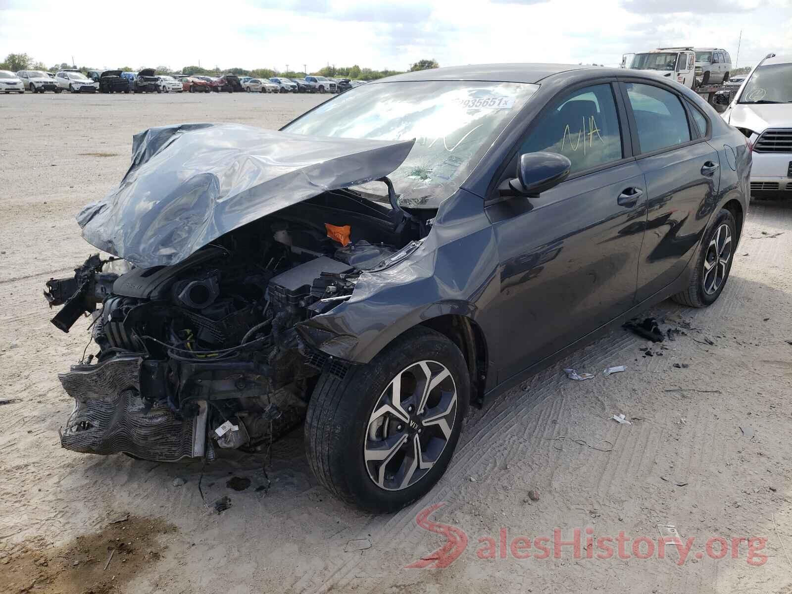 3KPF24AD4KE091099 2019 KIA FORTE