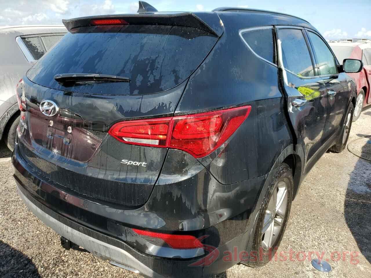 5NMZU3LB7JH095989 2018 HYUNDAI SANTA FE