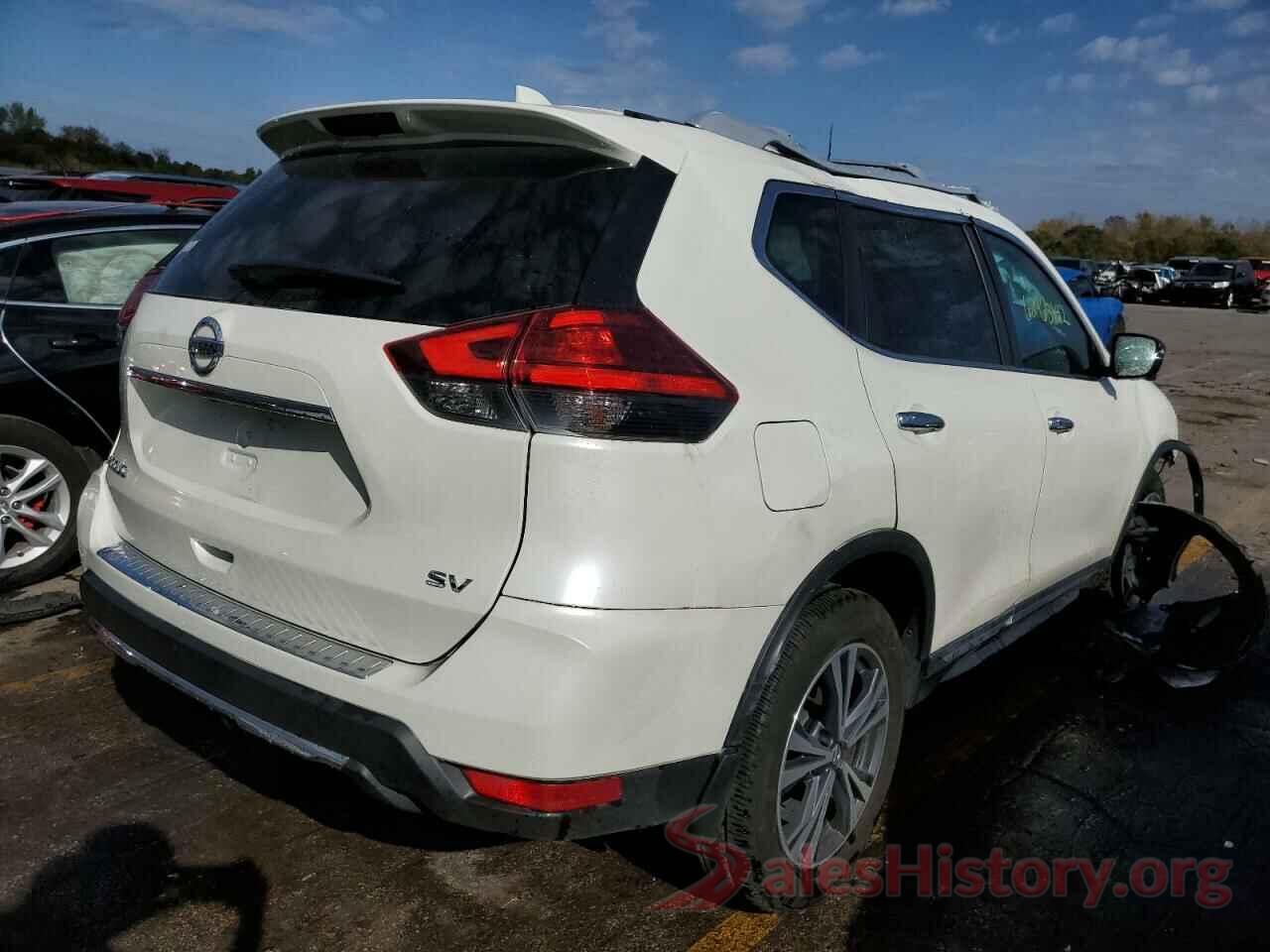 5N1AT2MV8HC787556 2017 NISSAN ROGUE