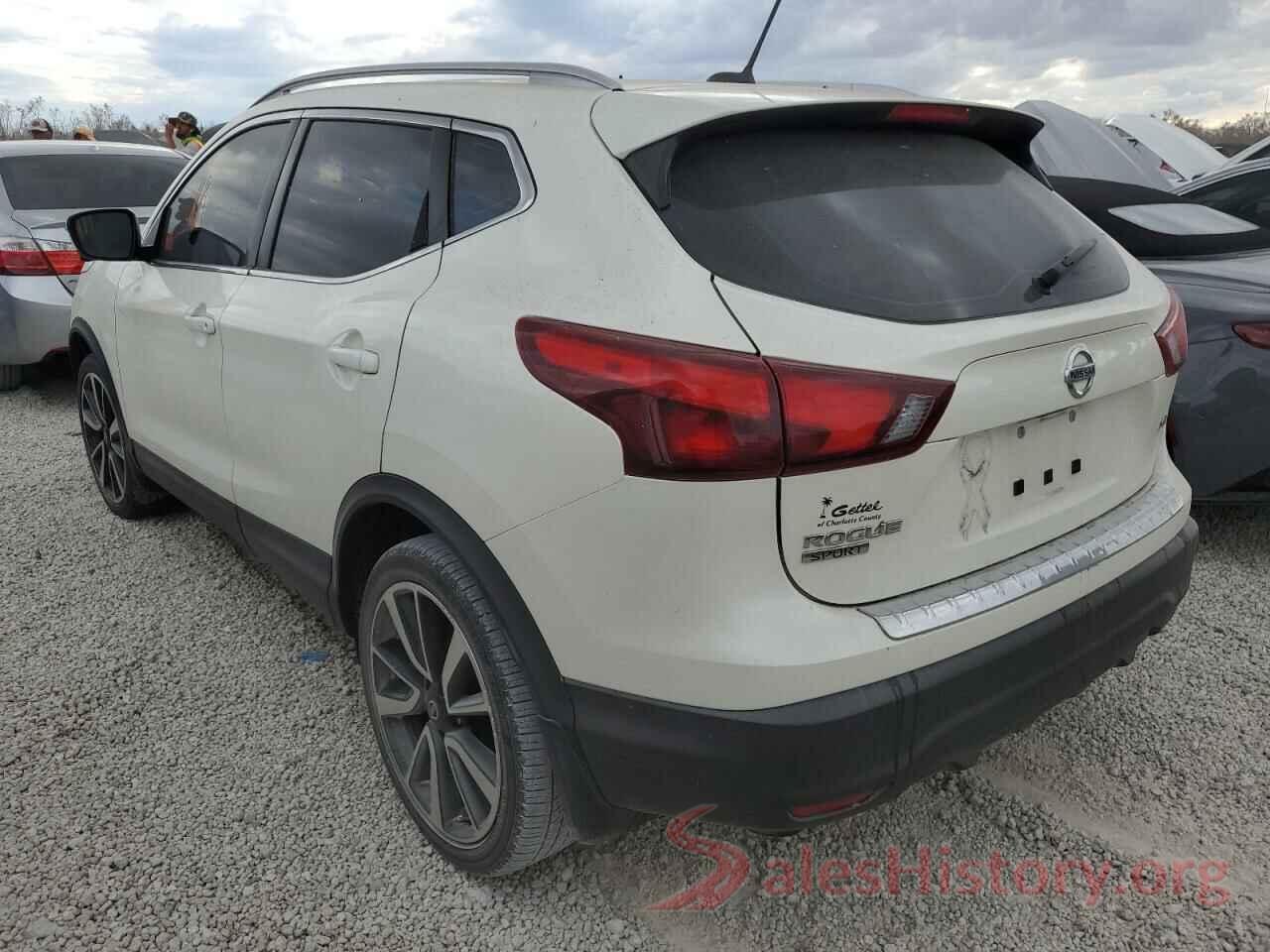 JN1BJ1CP6JW500203 2018 NISSAN ROGUE