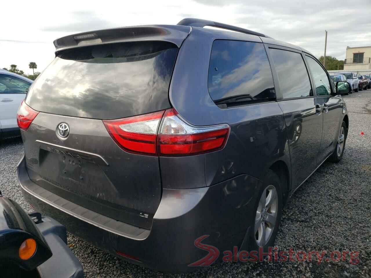 5TDKZ3DC8HS817794 2017 TOYOTA SIENNA