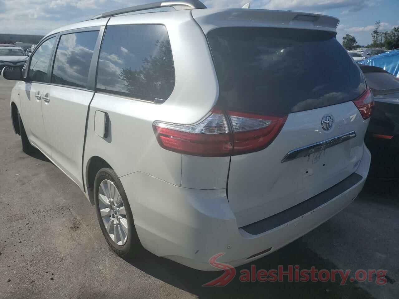 5TDYZ3DC6HS202171 2017 TOYOTA SIENNA