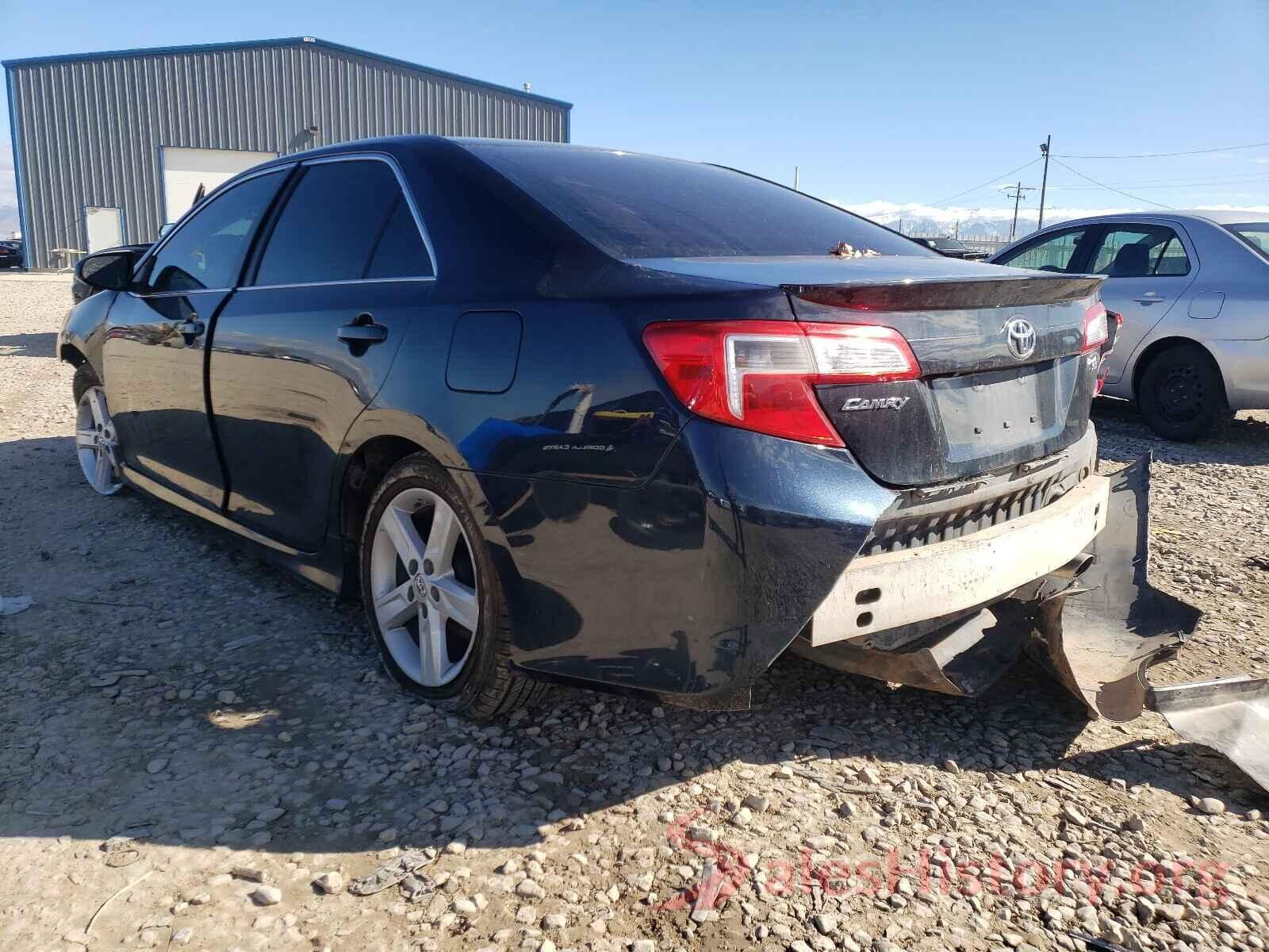 4T1BF1FKXEU867083 2014 TOYOTA CAMRY