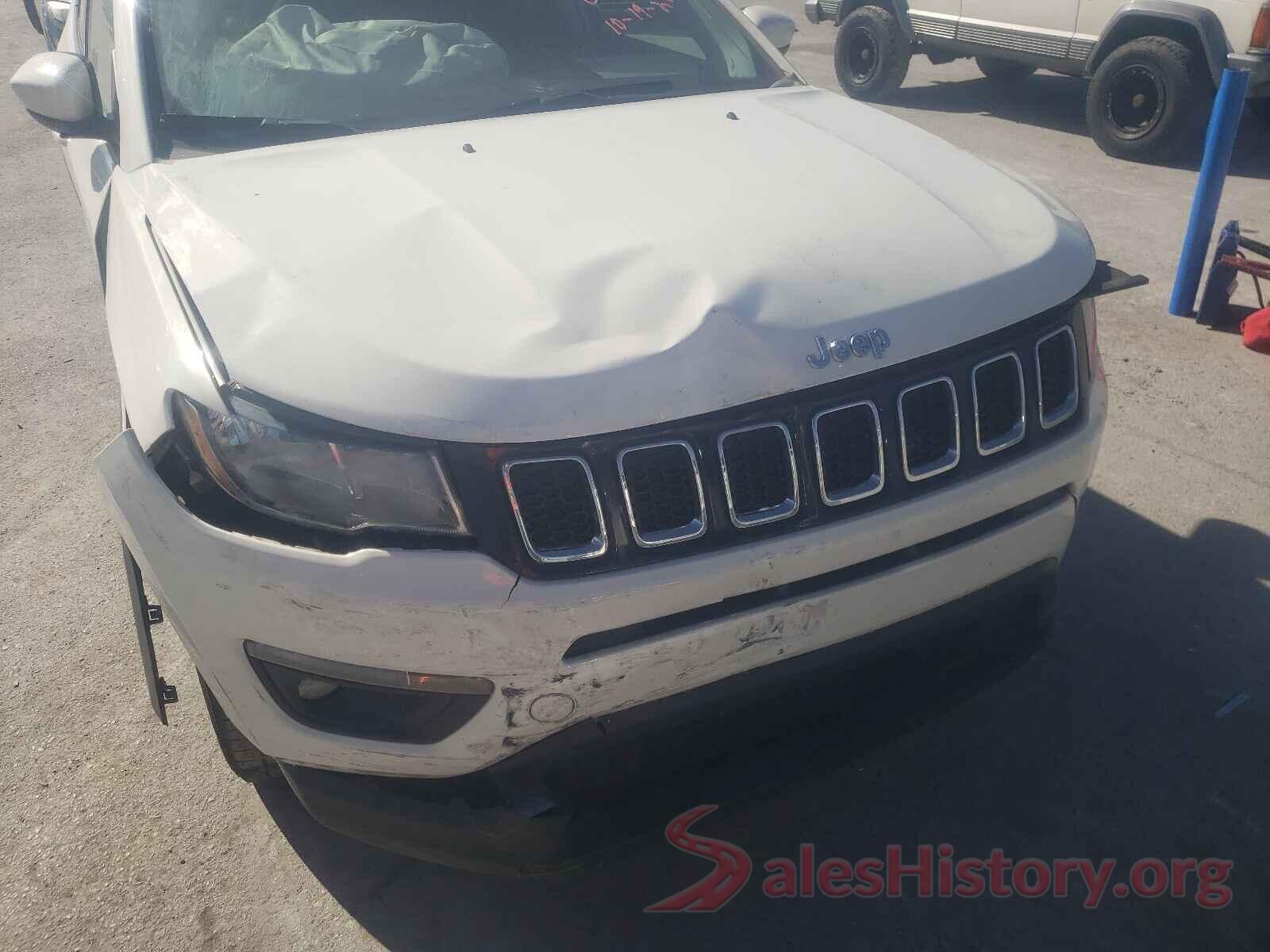 3C4NJCBB0JT488406 2018 JEEP COMPASS