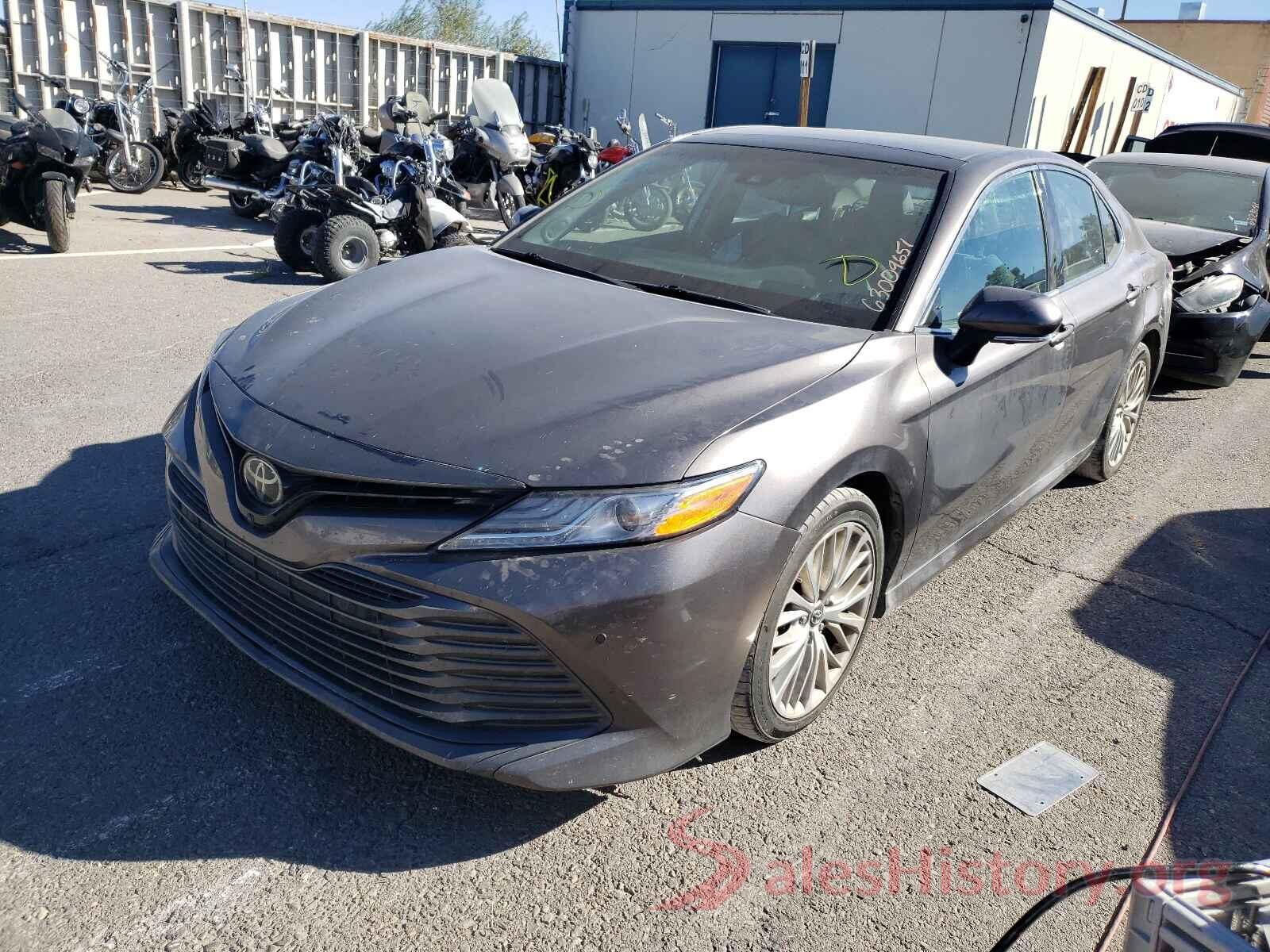 4T1BZ1HK6JU017353 2018 TOYOTA CAMRY