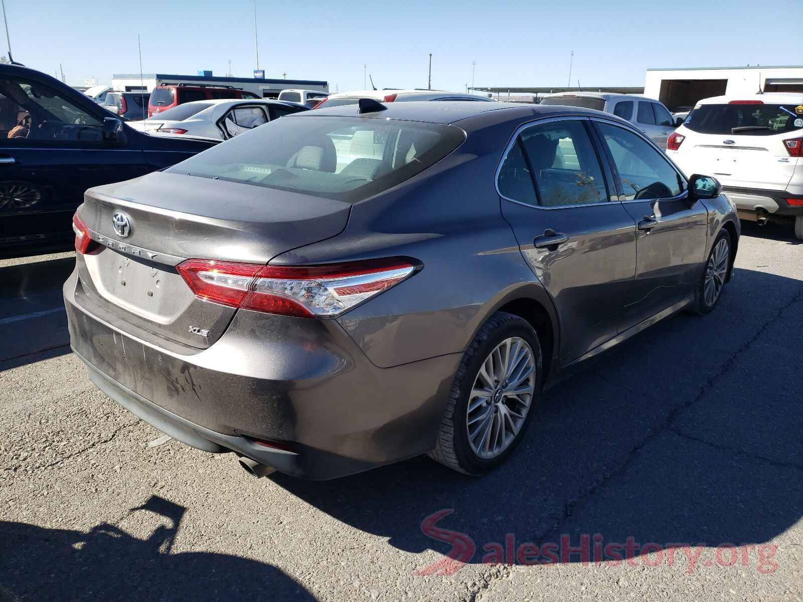 4T1BZ1HK6JU017353 2018 TOYOTA CAMRY