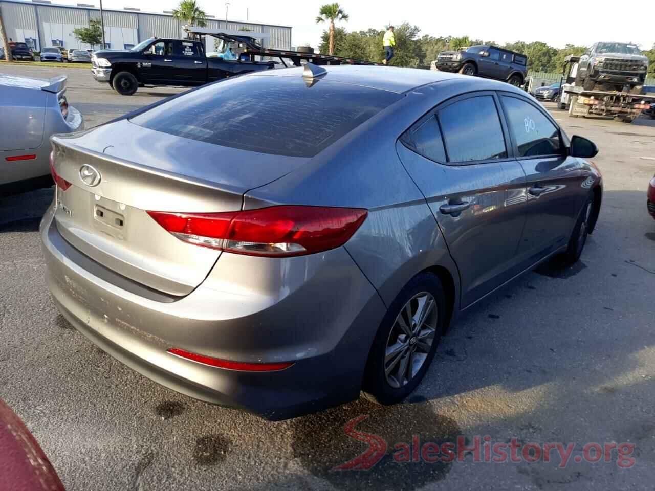 5NPD84LF7JH285222 2018 HYUNDAI ELANTRA