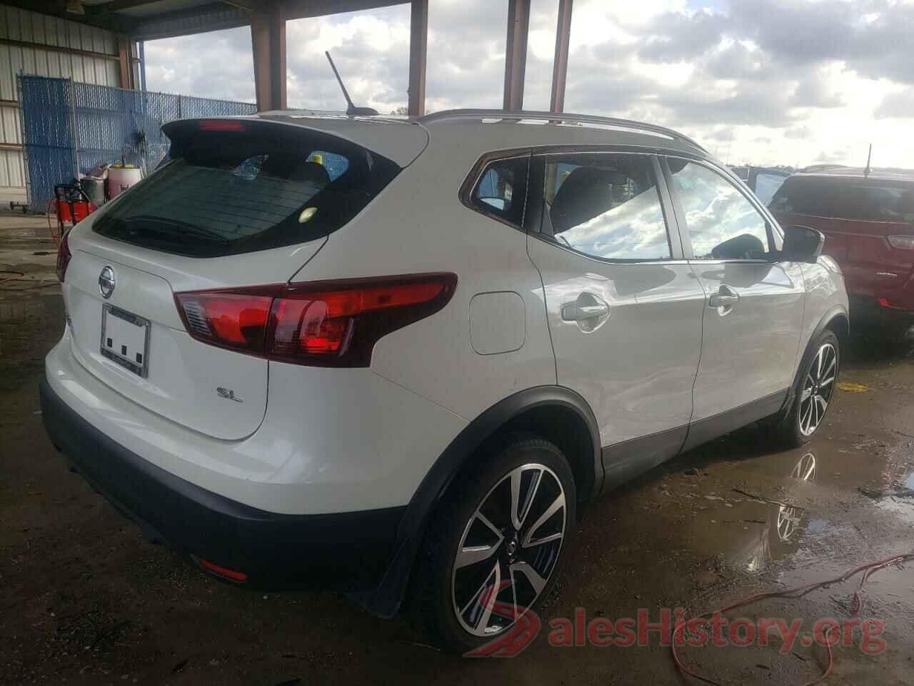 JN1BJ1CP5JW100908 2018 NISSAN ROGUE