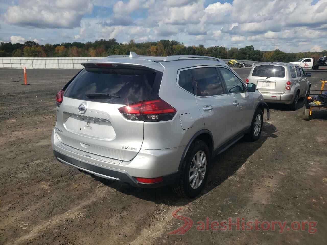 KNMAT2MV1HP580083 2017 NISSAN ROGUE