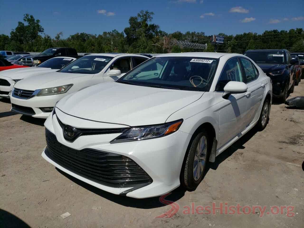 4T1B11HK5KU848559 2019 TOYOTA CAMRY