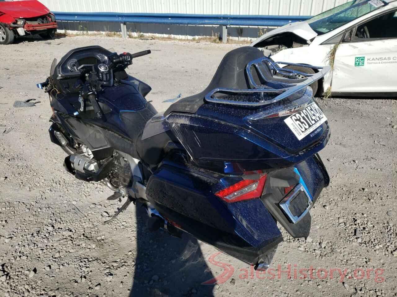 JH2SC7905JK003128 2018 HONDA GL CYCLE