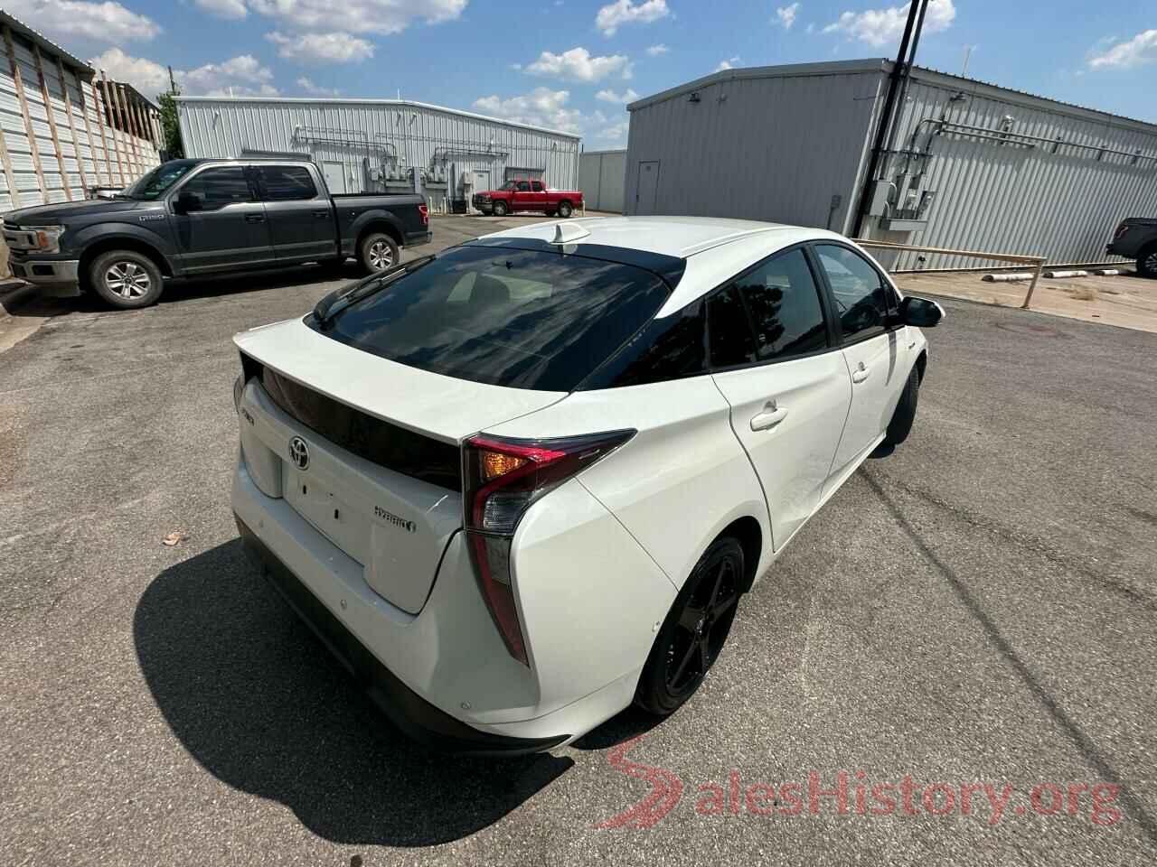 JTDKARFU6J3063494 2018 TOYOTA PRIUS