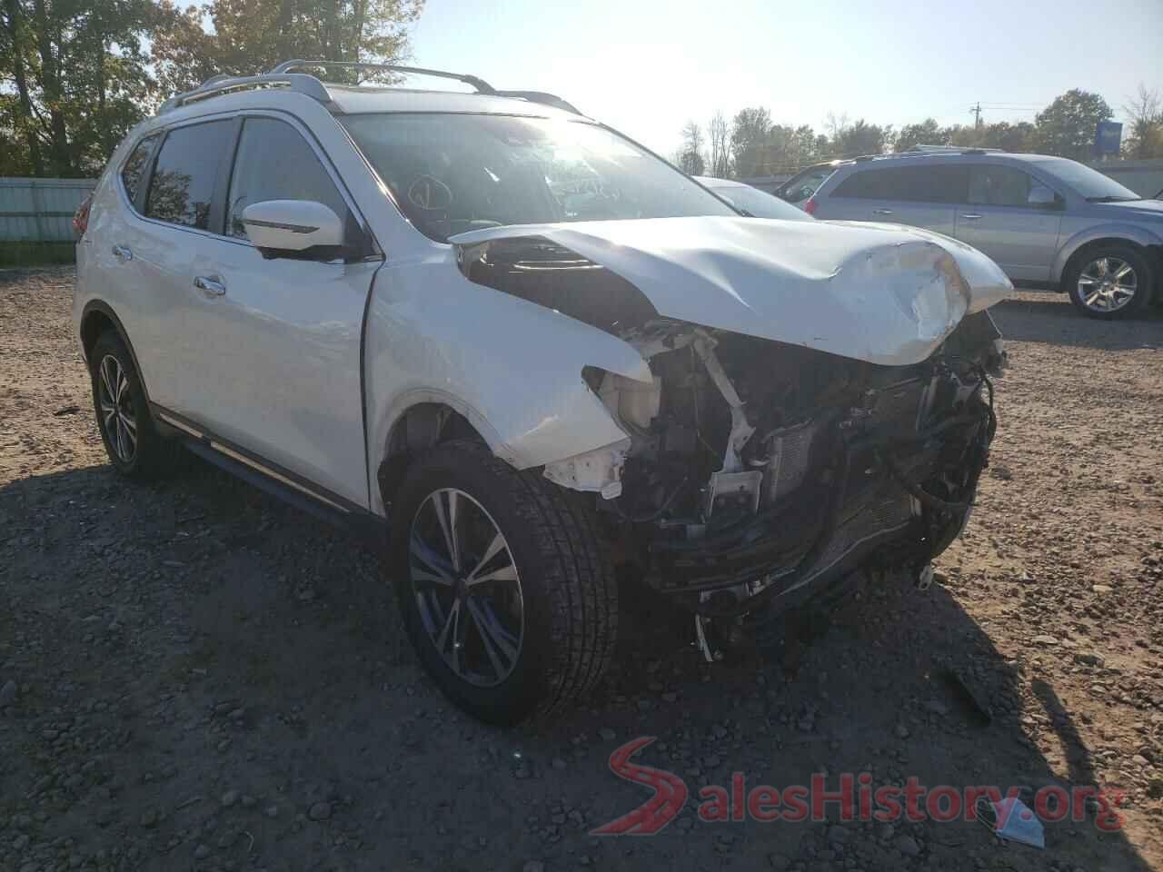 5N1AT2MV5JC833219 2018 NISSAN ROGUE