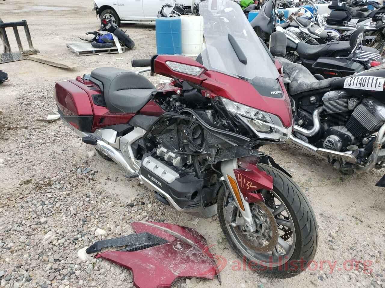 JH2SC795XJK003072 2018 HONDA GL CYCLE