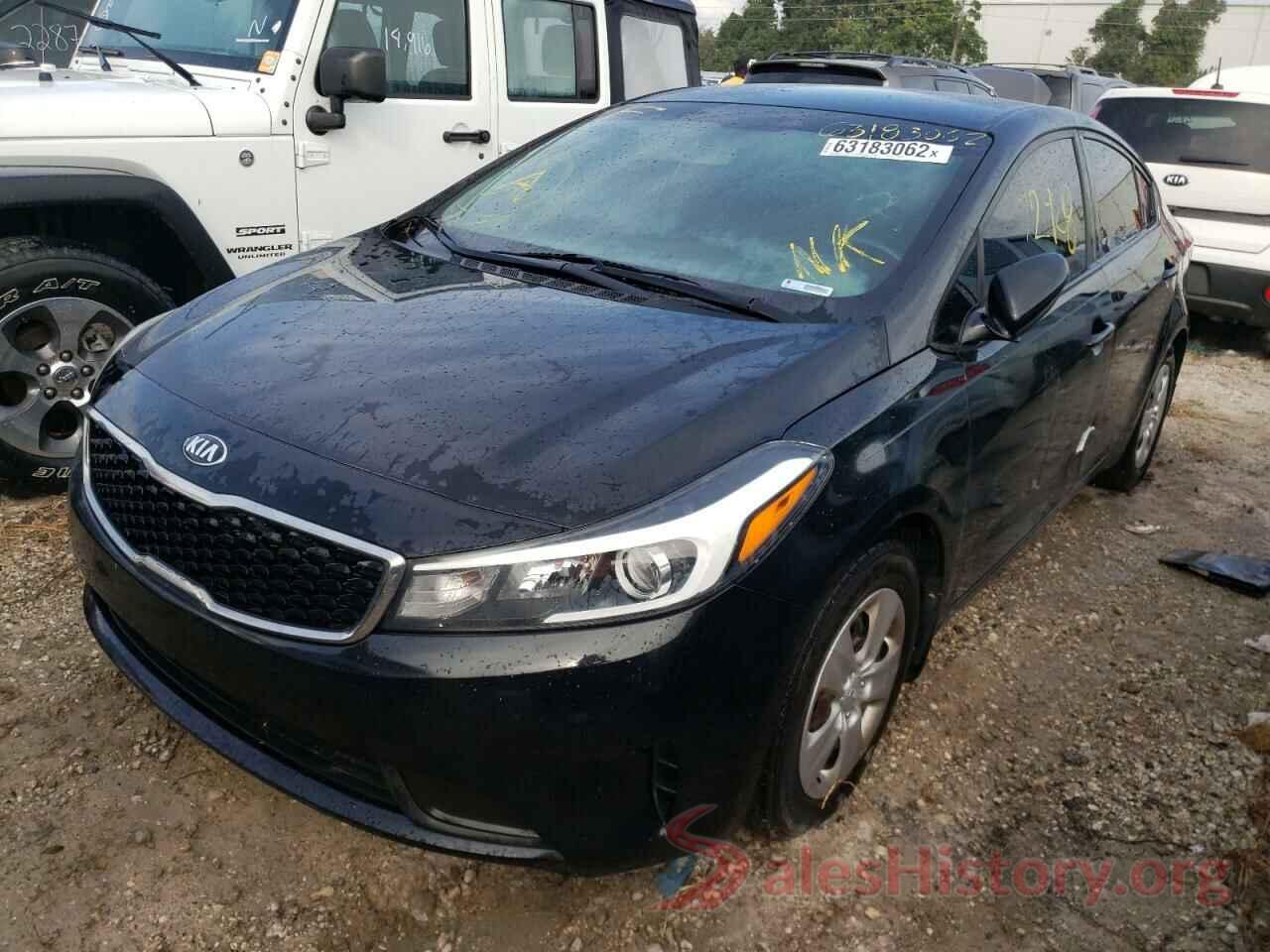 3KPFL4A71JE190825 2018 KIA FORTE