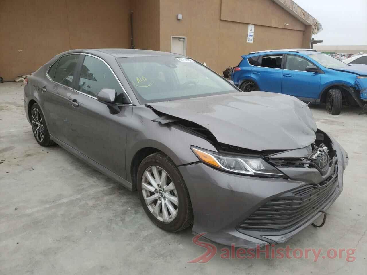 4T1B11HKXJU125434 2018 TOYOTA CAMRY