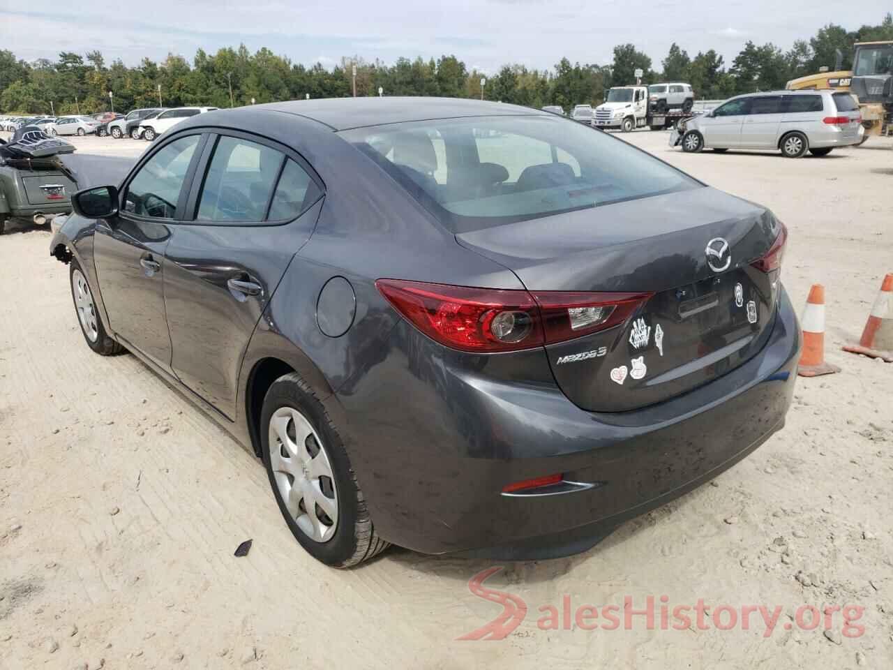 3MZBN1U79JM252333 2018 MAZDA 3