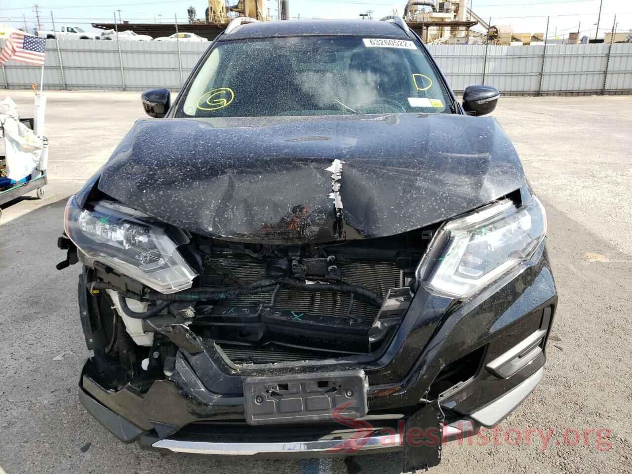 KNMAT2MV7JP622469 2018 NISSAN ROGUE