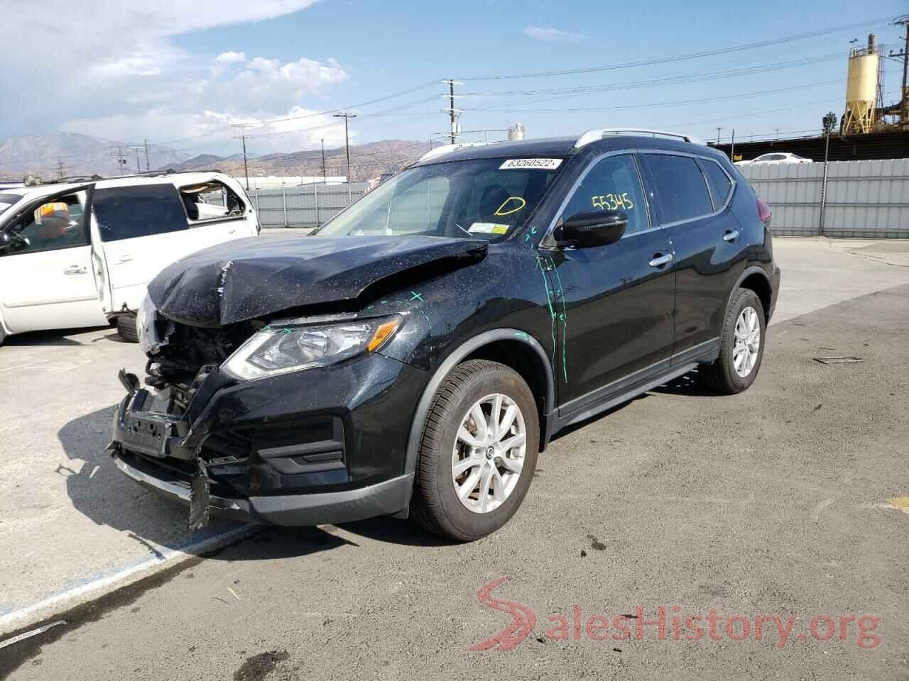 KNMAT2MV7JP622469 2018 NISSAN ROGUE