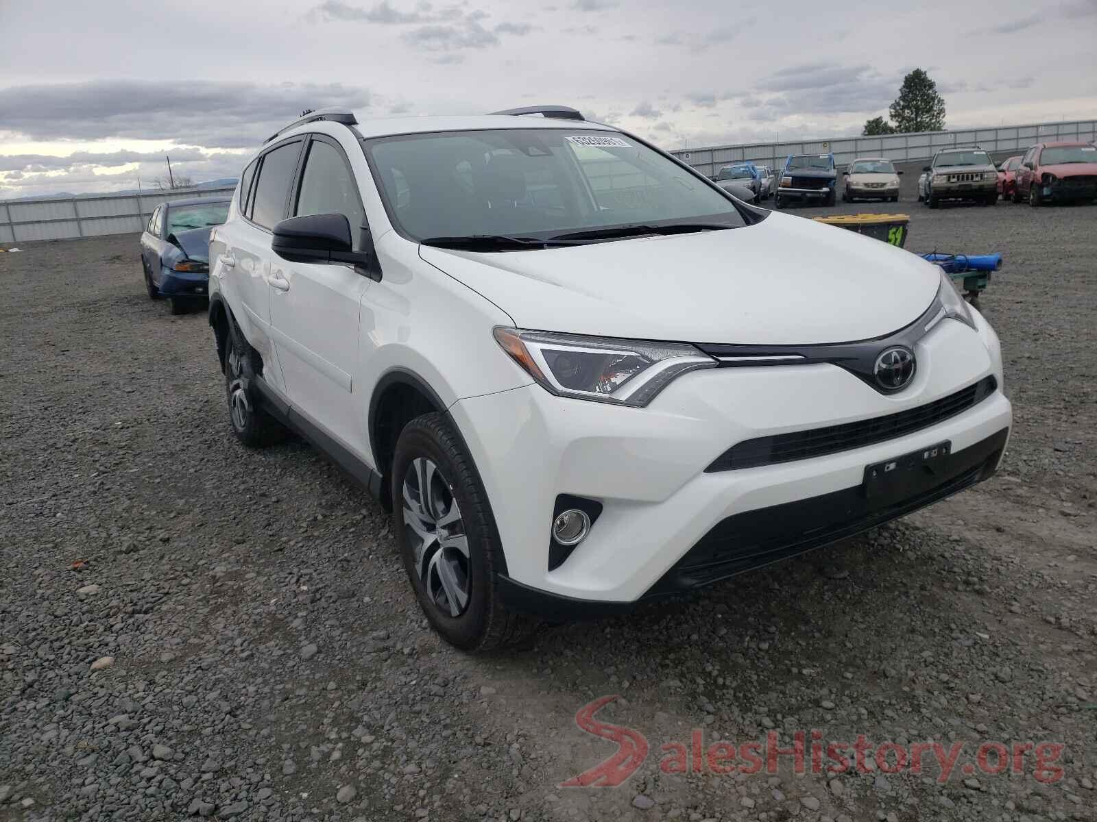 JTMBFREV0JJ736139 2018 TOYOTA RAV4