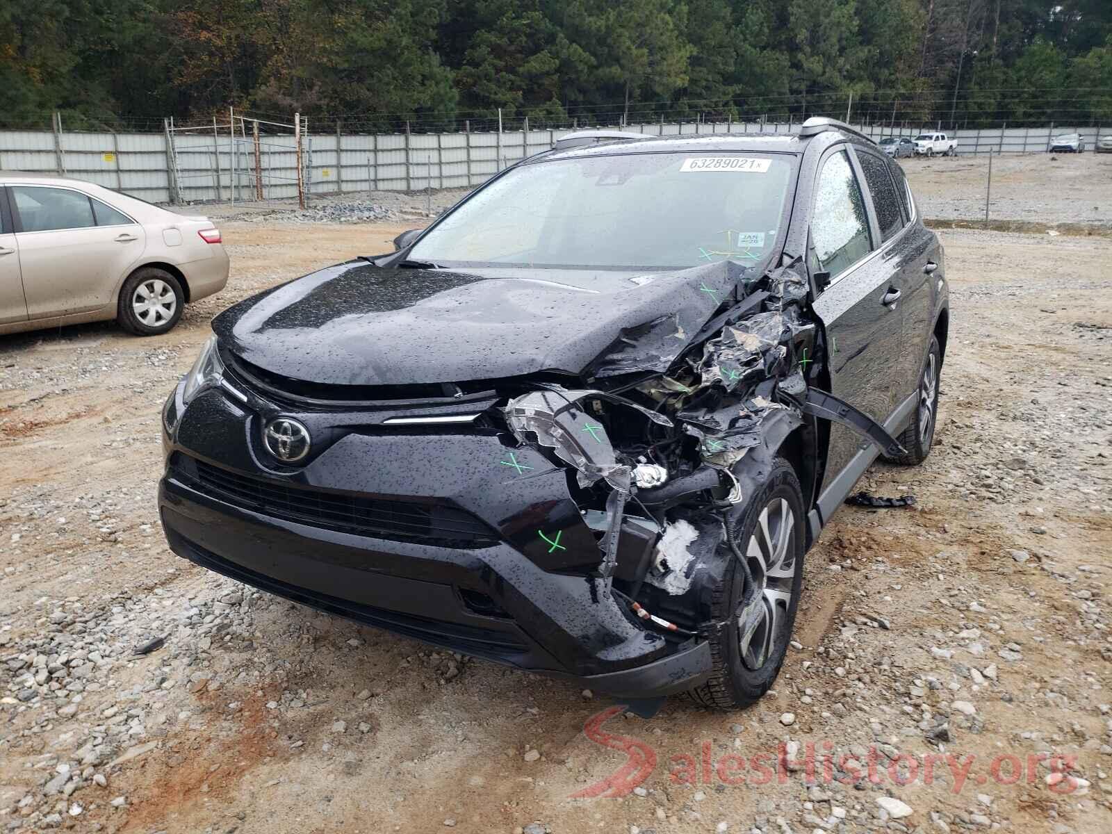 2T3ZFREVXJW440657 2018 TOYOTA RAV4