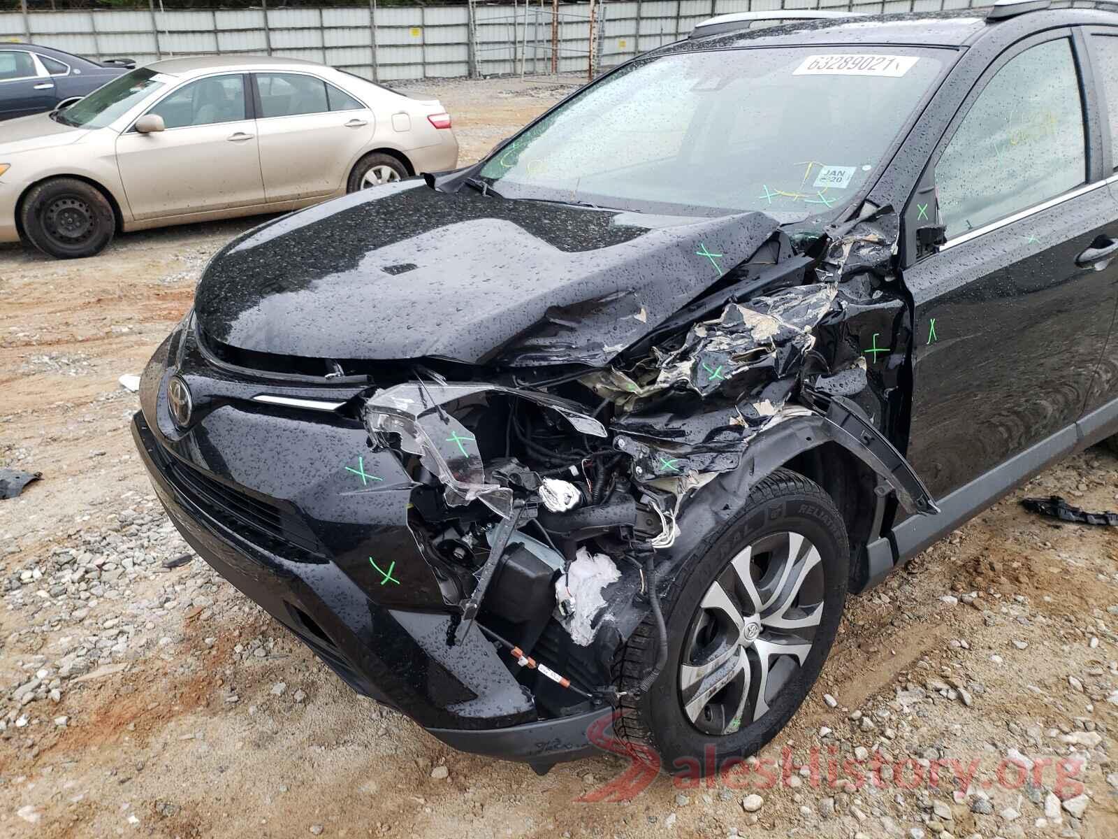 2T3ZFREVXJW440657 2018 TOYOTA RAV4