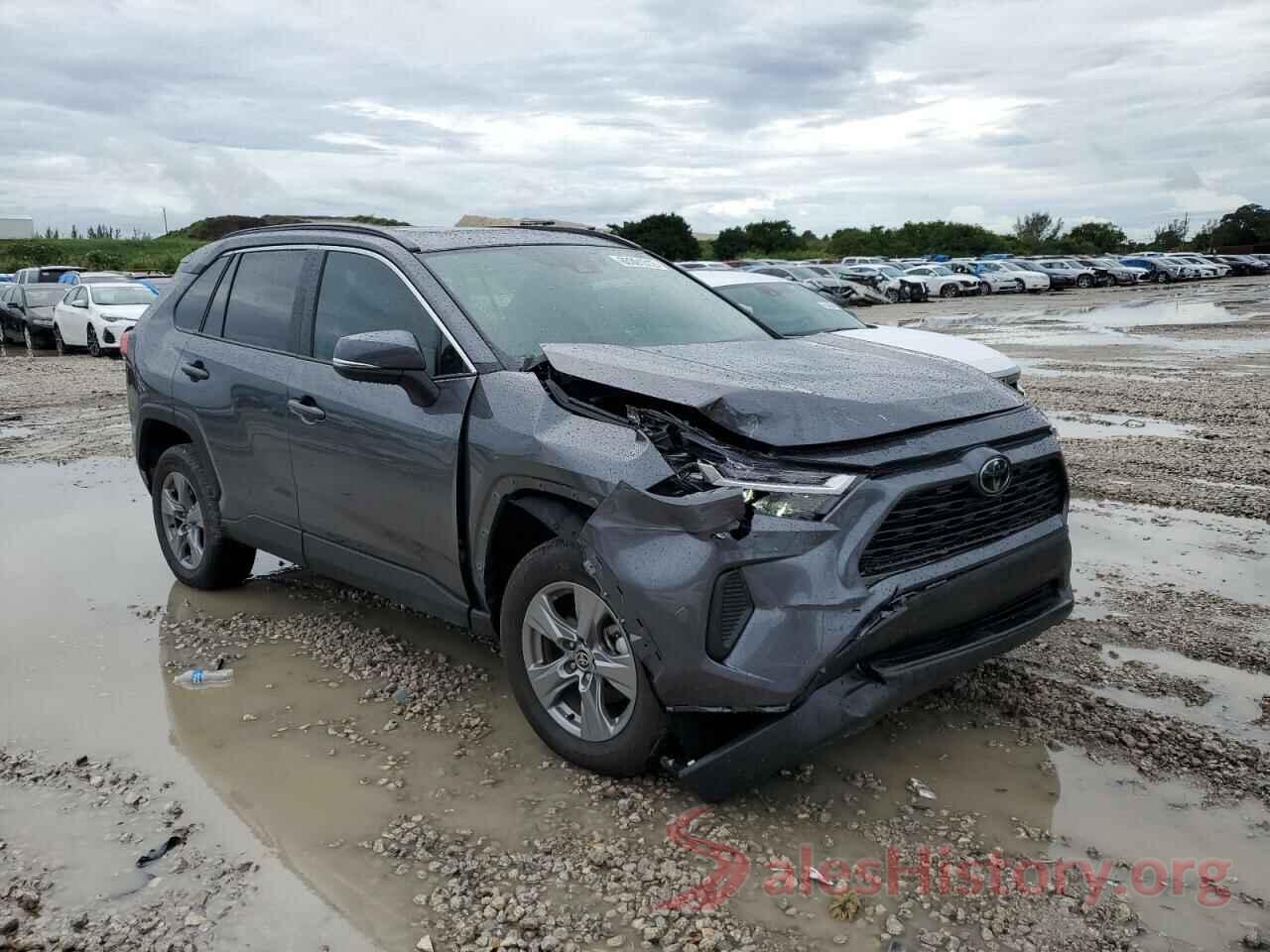 2T3W1RFV1NC177563 2022 TOYOTA RAV4