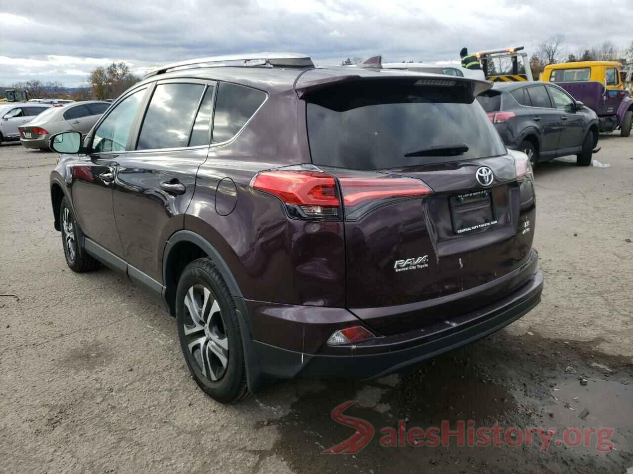 2T3BFREV2HW548010 2017 TOYOTA RAV4