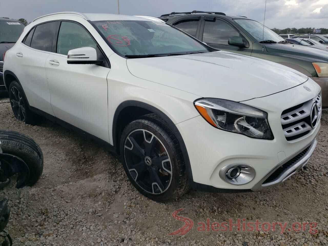 WDCTG4GB2KU004046 2019 MERCEDES-BENZ GLA-CLASS