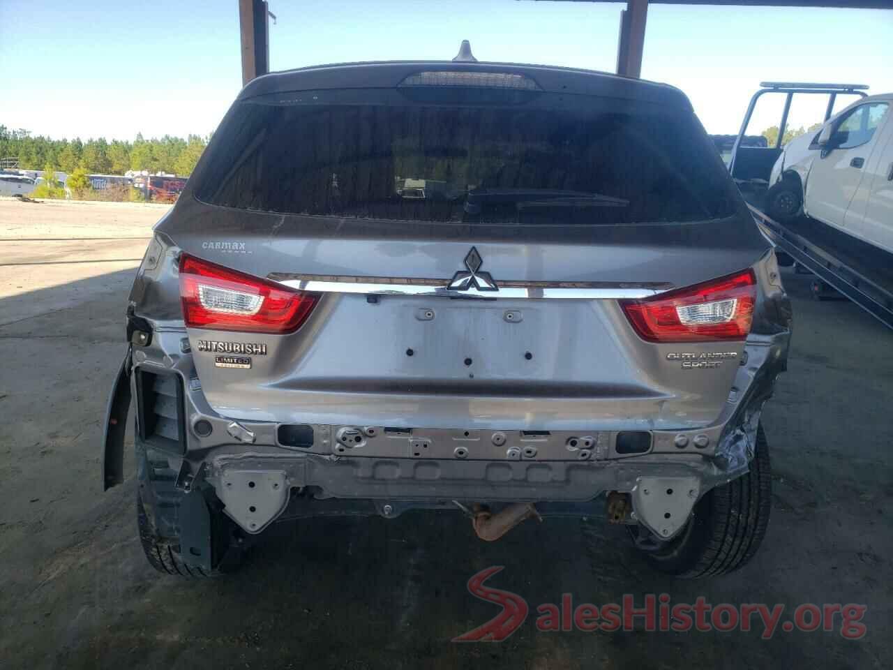 JA4AP3AU2JU005398 2018 MITSUBISHI OUTLANDER