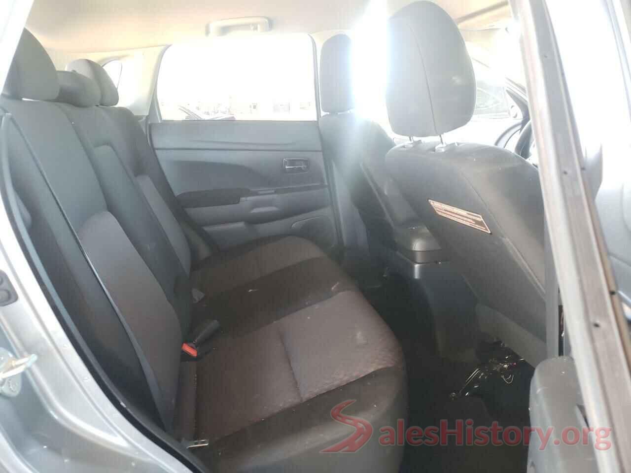 JA4AP3AU2JU005398 2018 MITSUBISHI OUTLANDER